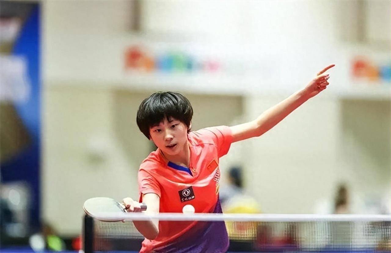 仅用时90秒！末节初追梦格林与波杰联手贡献6分助勇士打停鹈鹕.